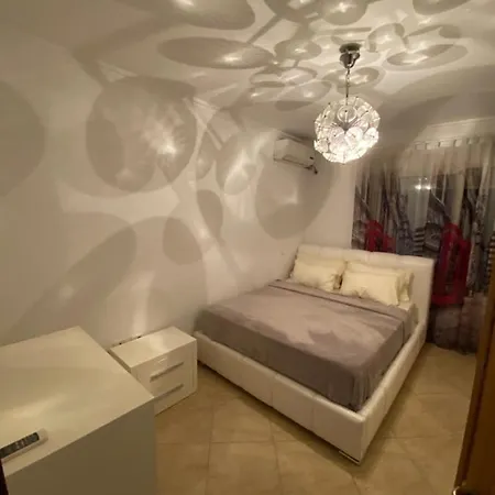 Chlo 3 Apartamento Tirana