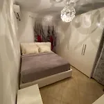 Chlo 3 * Тирана